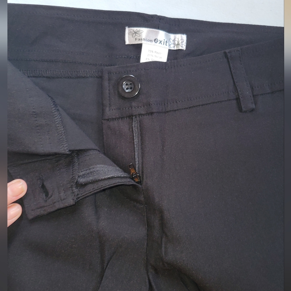Women's Black Straight Leg Pants Size Small X 31 Inseam